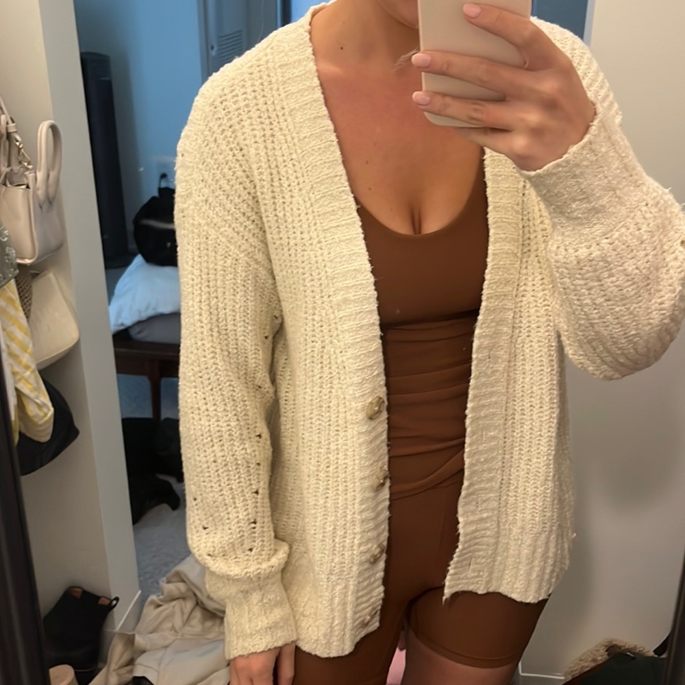 American Eagle Knit Cardigan
